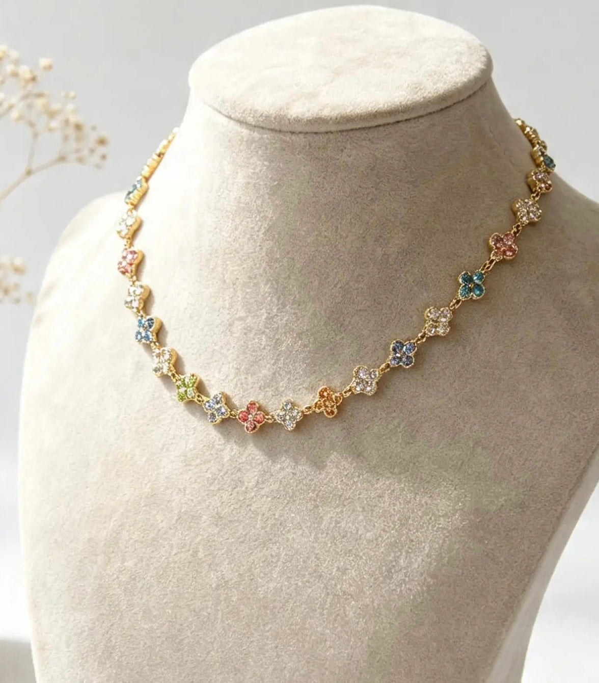 Collier trèfle en acier inoxydable de couleur multicolore 2 par Atelier Aixois