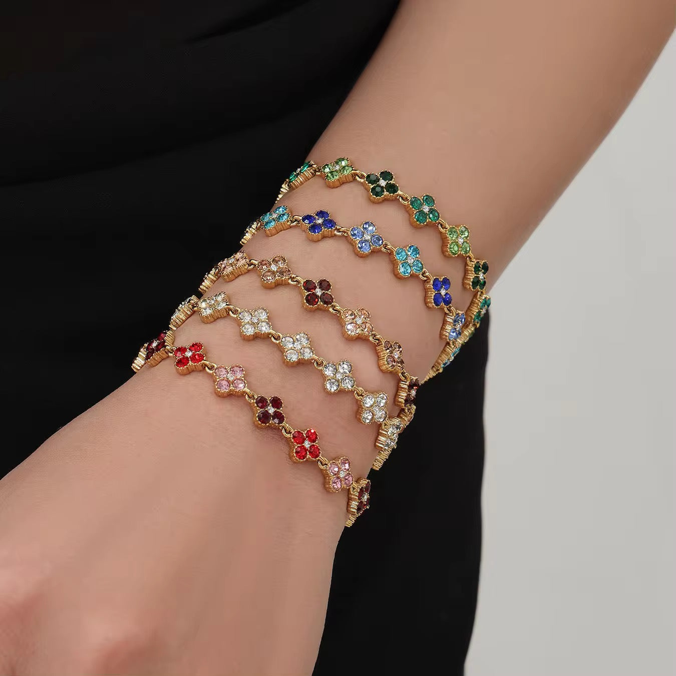 Bracelet trèfle Lady en acier inoxydable plusieurs couleurs par Atelier Aixois